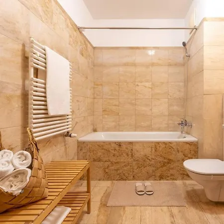 Kazinczy Modern Cosy *