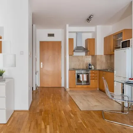 Kazinczy Modern Cosy דירה